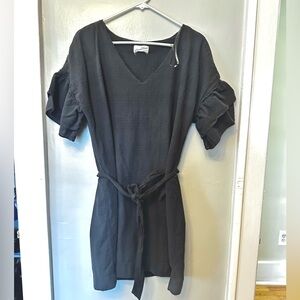 Universal Thread Black Flutter Short Sleeve Dress with Tie Waist size Large